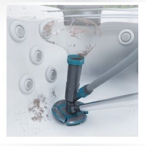 Small Pool & Spa Vacuum, Flexible Sides Automatically Adjust To Angles
